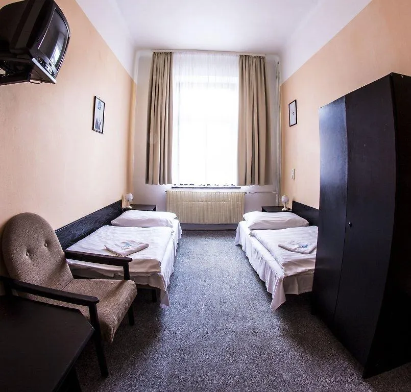 Hotel Pyramida Brno 2*,